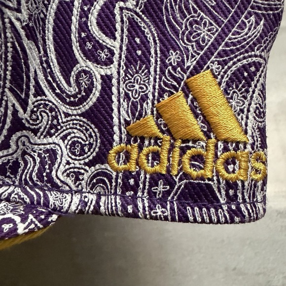 Los Angeles Lakers Adidas Fitted Hat Size 7 3/4 7.25 AOP Paisley All Over Print - Picture 13 of 16